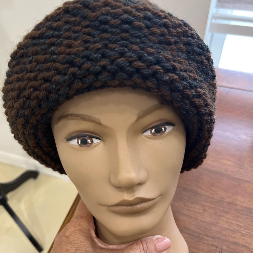Chunky Knit Brown and‎ Black Women's Hat
